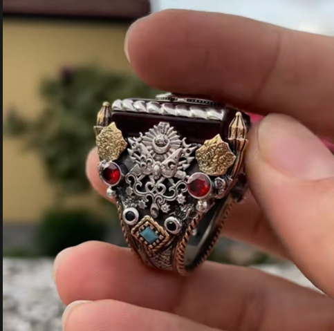 تفصيل حصري قطعة واحدة فقط خاتم من الفضة الإسترليني عيار 925 مرصع بأحجار كريمة طبيعية تفصيل حصري قطعة واحدة فقط خاتم من الفضة الإسترليني عيار 925 مرصع بأحجار كريمة طبيعية