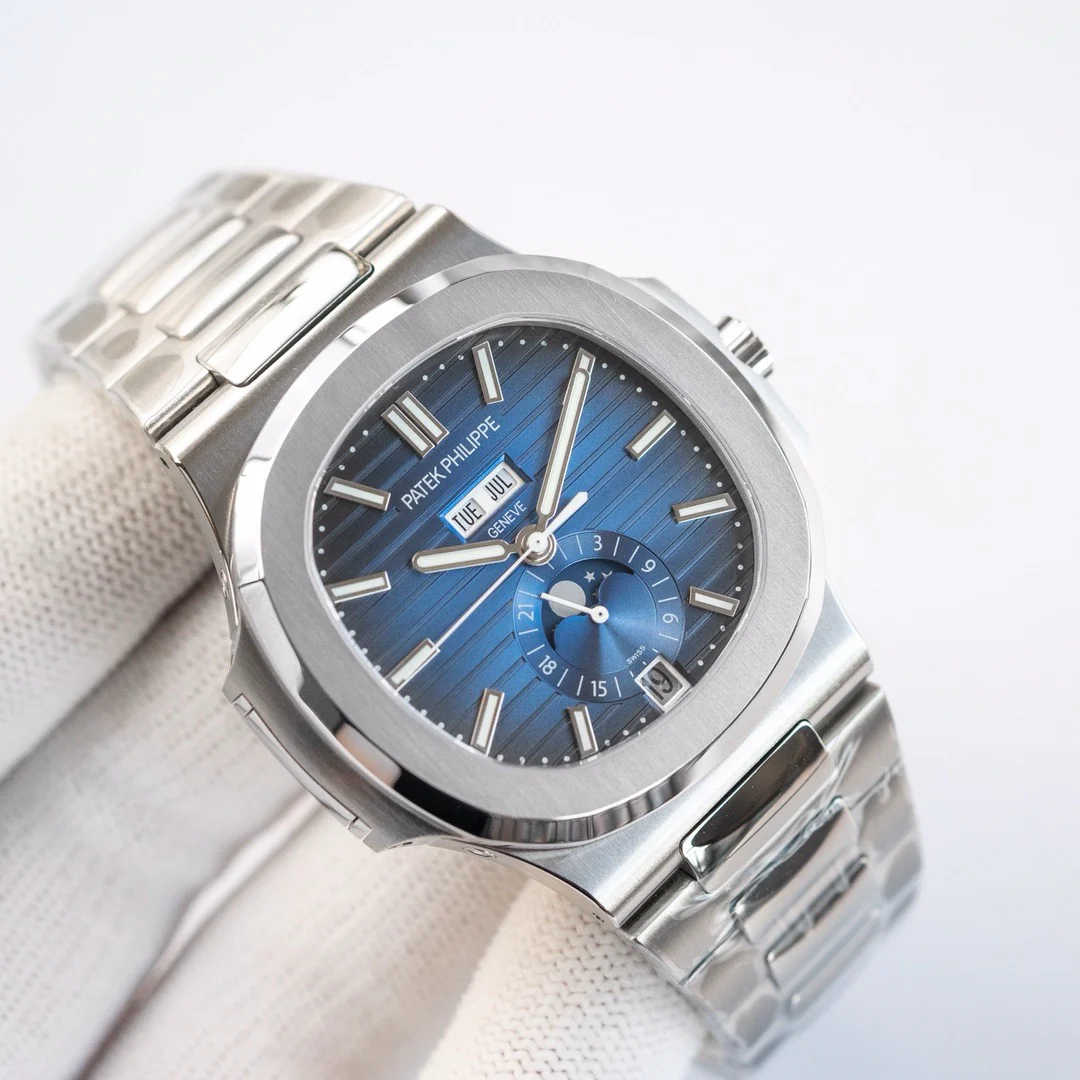 ساعة سويسرية أنيقة رياضية من سلسلة 5726/1A-014